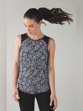 Lululemon Sculpt Tank